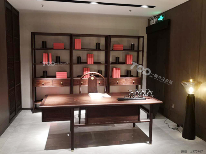 班臺(tái) 班臺(tái)